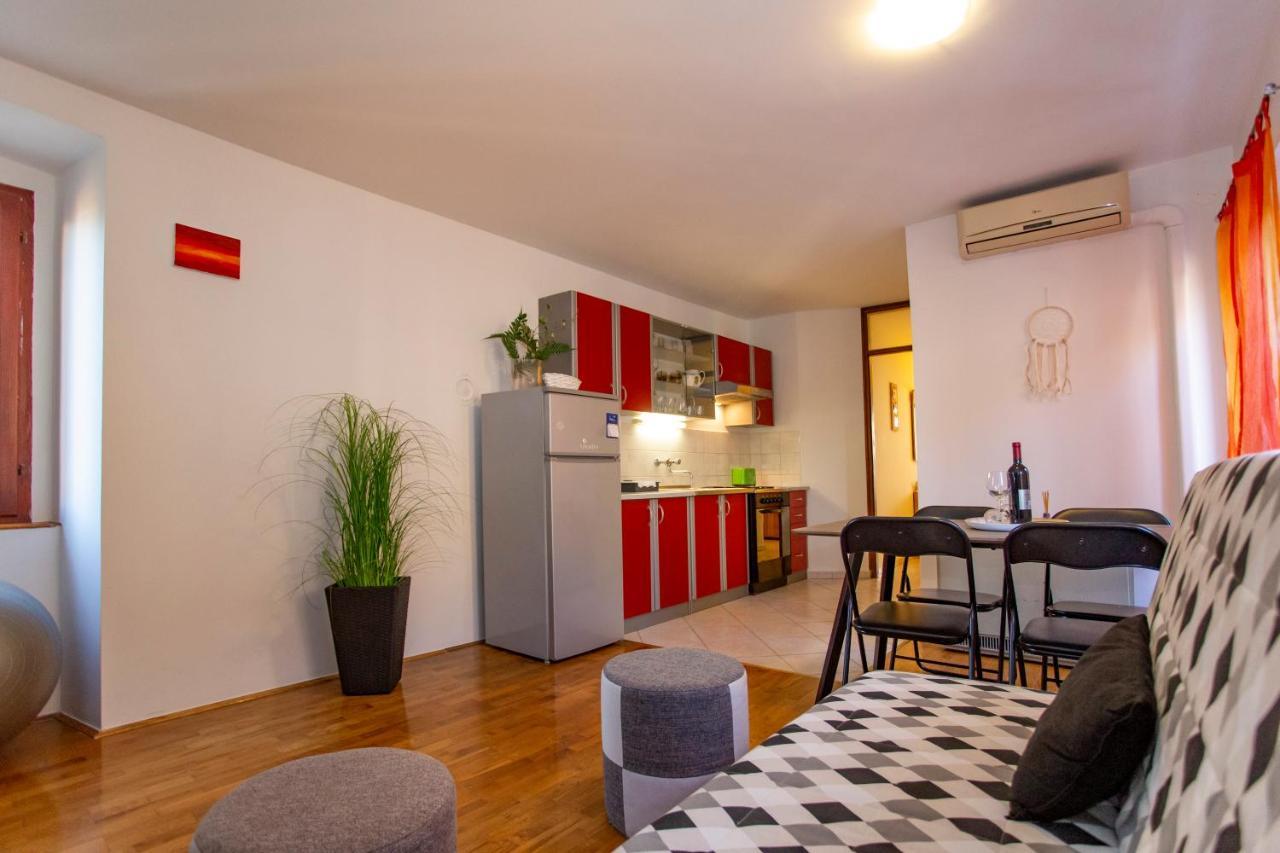 Apartment Kika بولا المظهر الخارجي الصورة