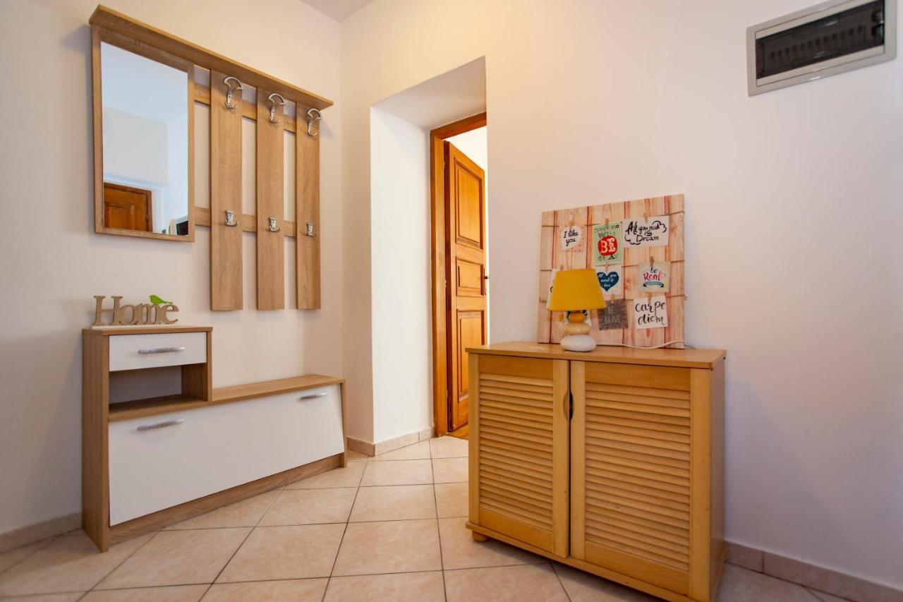 Apartment Kika بولا المظهر الخارجي الصورة